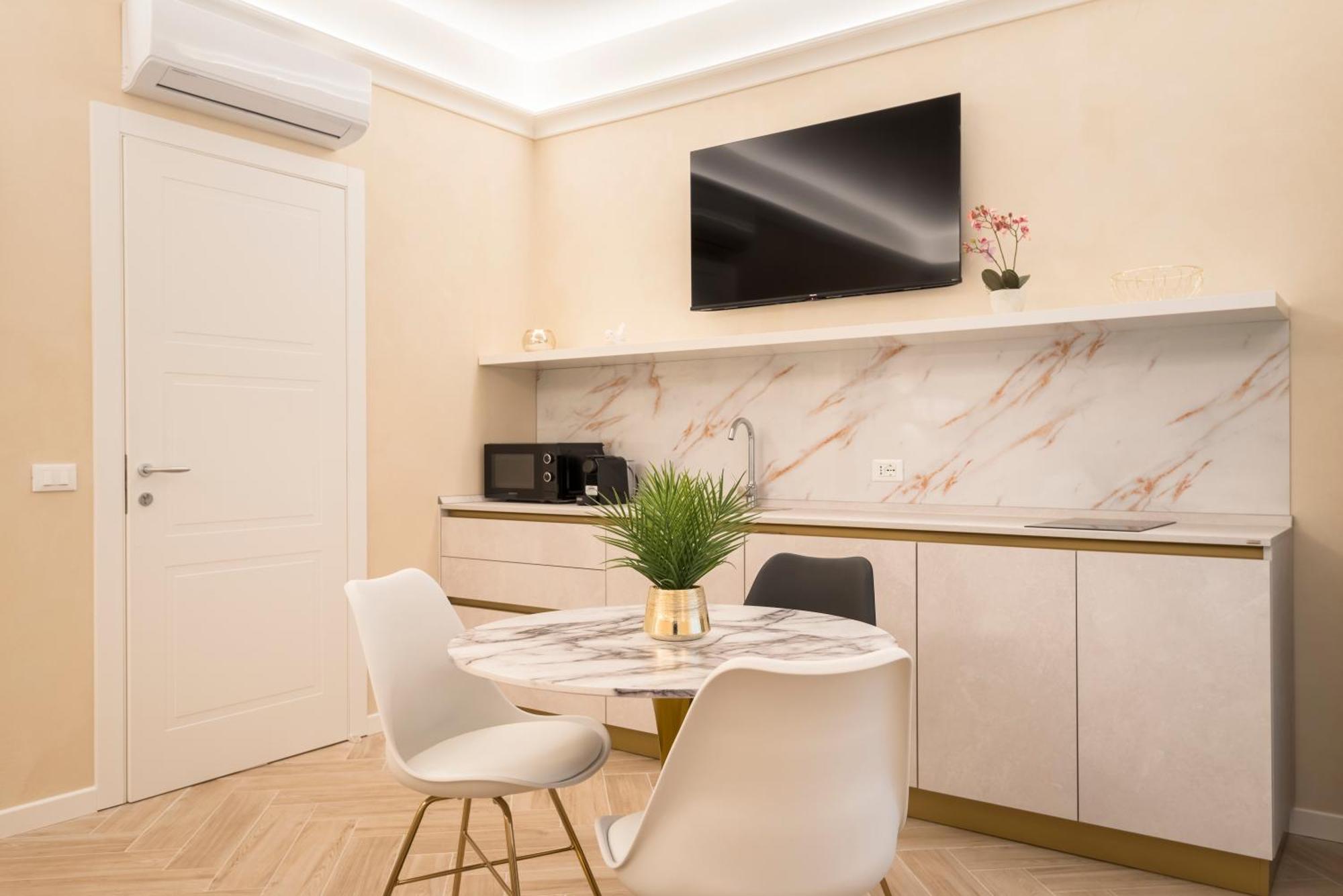 Appartamento Golden Chic - Citta Alta Bergamo Camera foto