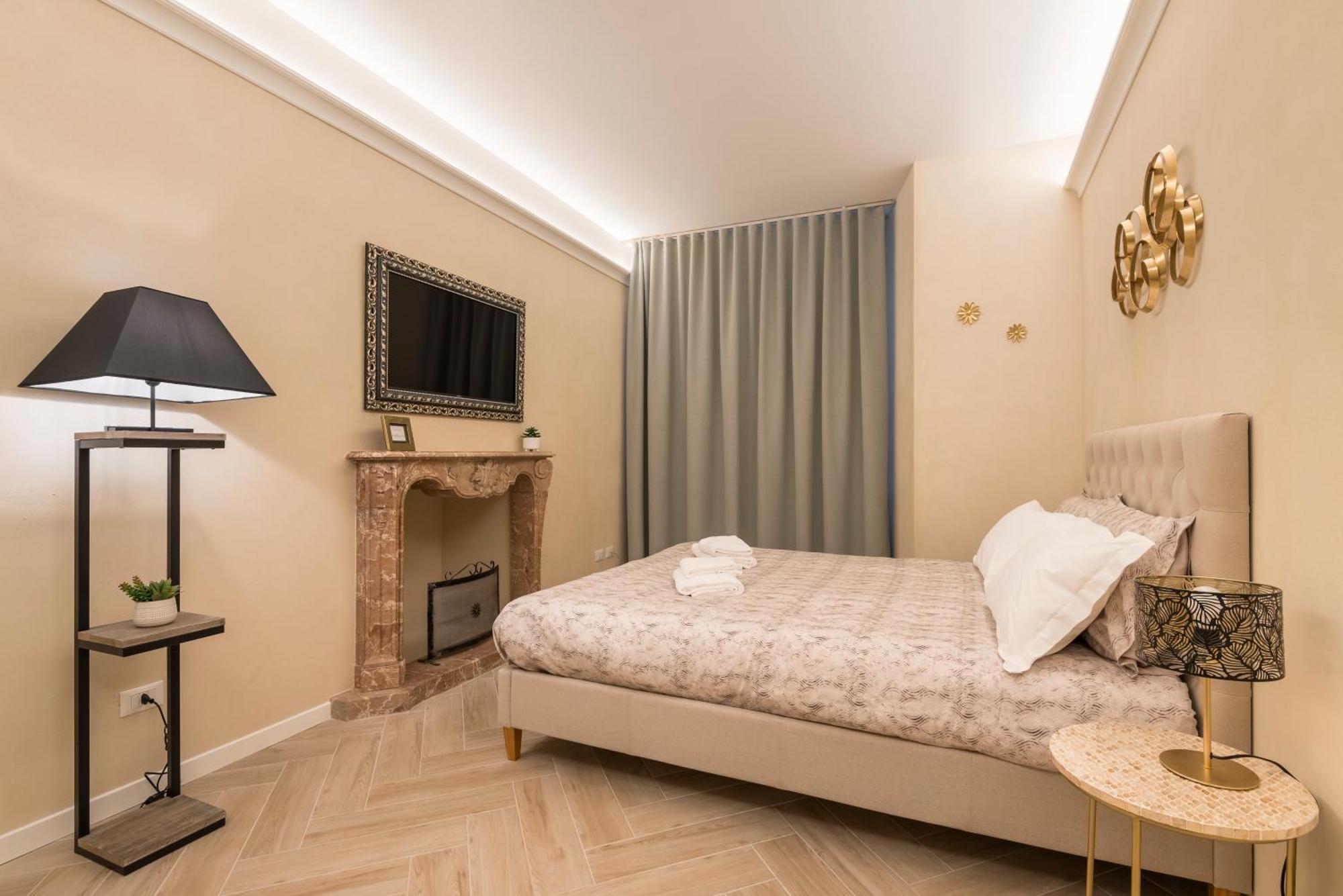 Appartamento Golden Chic - Citta Alta Bergamo Camera foto